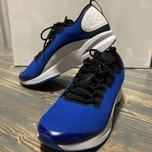 Jordan Zoom Tenacity
